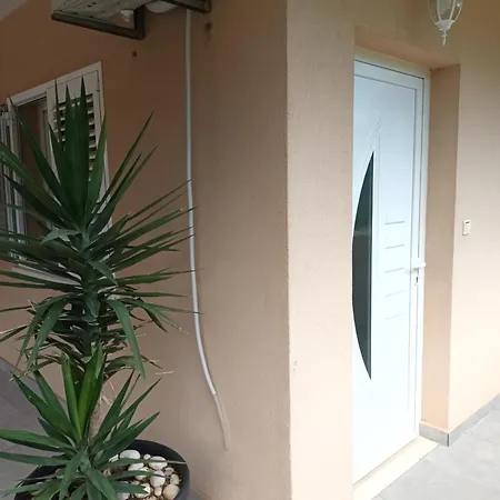 Apartment Luka 2 Near Dubrovnik Cibaca Exterior photo